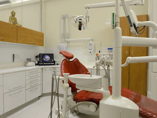 Hyde Park Dental Clinic - Dental clinic in London