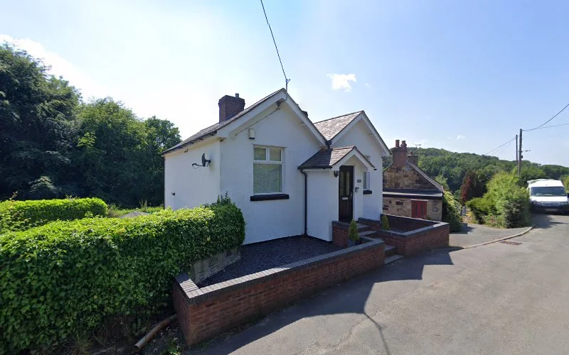 O - Dental clinic in Wrexham