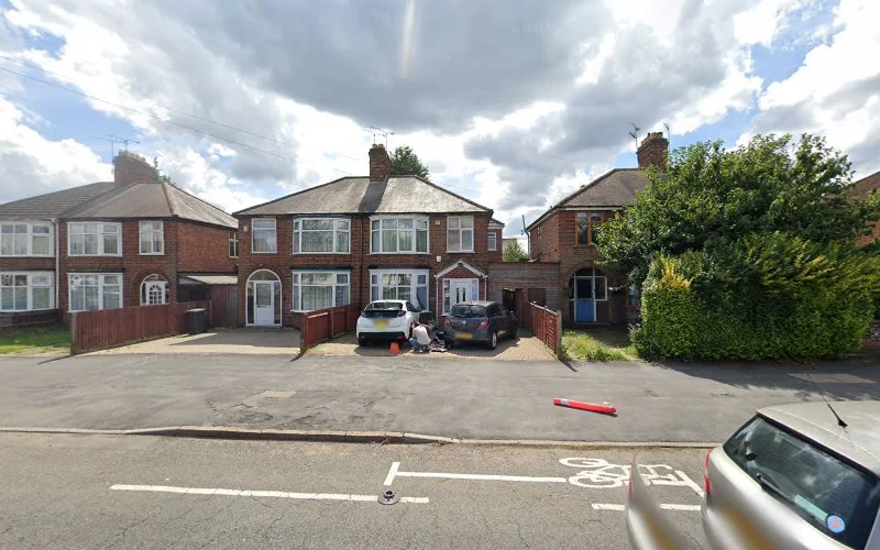 Patel N G - Dental clinic in Leicester