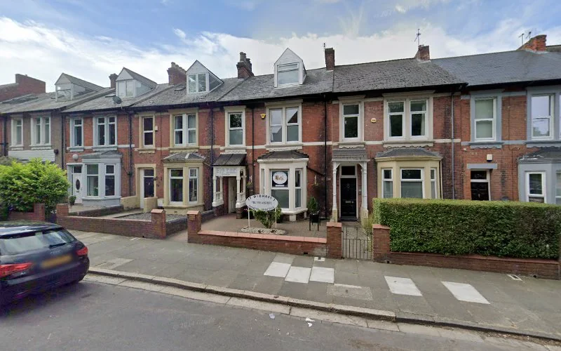 Holloway P - Dental clinic in South Shields