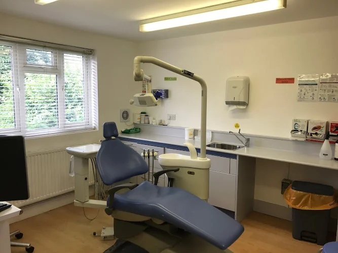Eastcote Lane Dental Practice - Dental clinic in Harrow