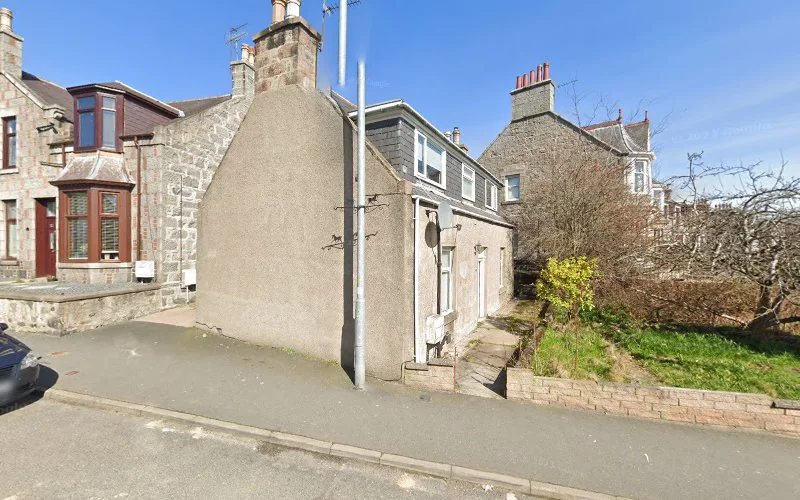 Mowatt Dr J - Dental clinic in Inverurie