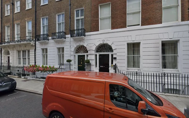 Specialist Prosthodontist - Rory McCormick - Dentist in London