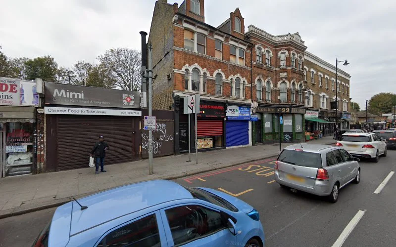 Jonathan Schwab - Dental clinic in London