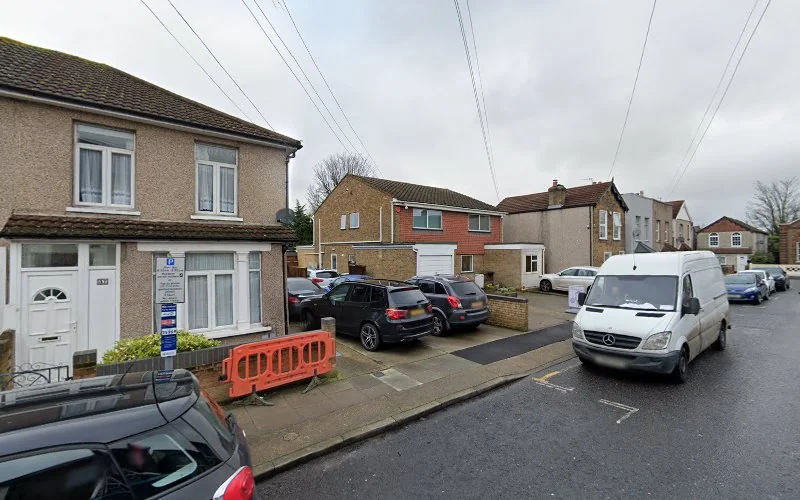 Dr D G Horobin - Chapel Road Orthodontics - Dentist in Bexleyheath