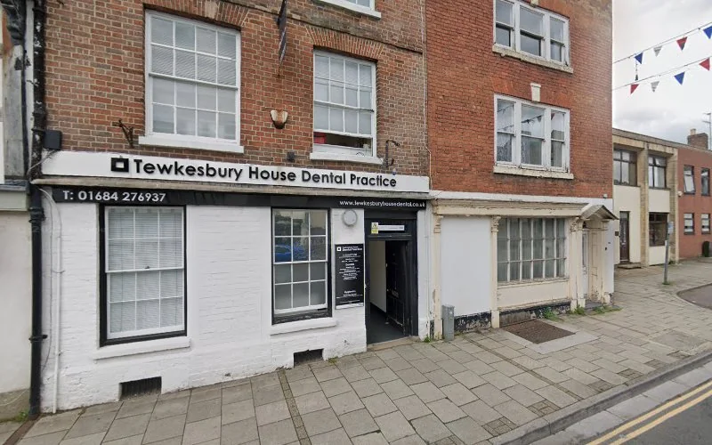 Dr Katherine Barrett - Tewkesbury House Dental Practice - Dental clinic in Tewkesbury