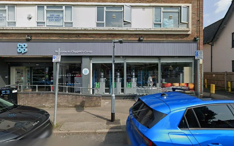 Dr M Speakman - Dentist in Esher