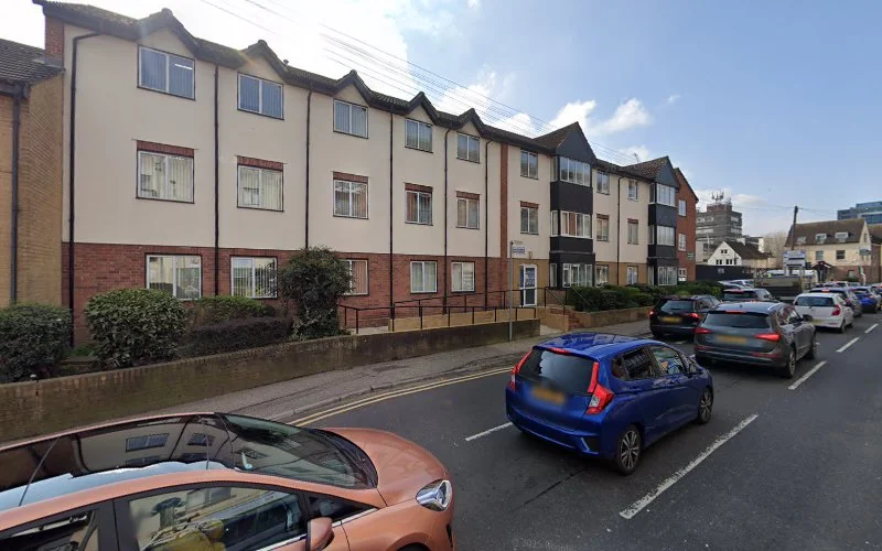 M C Dentistry Ltd - Dentist in Chelmsford