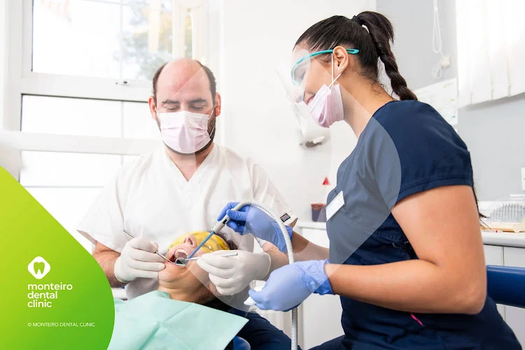 Monteiro Dental Clinic - North Branch - Dental clinic in London
