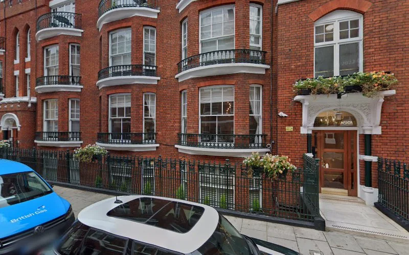 Enamel Dental Holdings Limited - Dentist in London