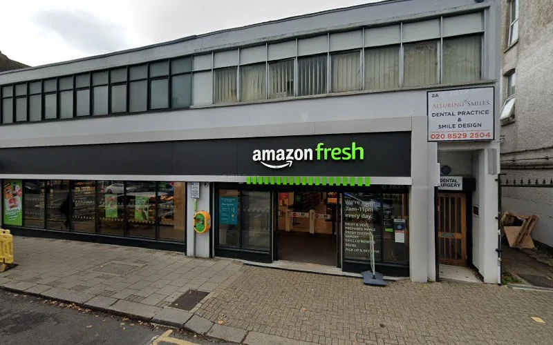 Alluring smiles - Dentist in London