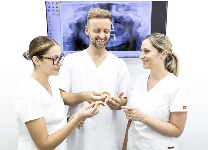 Lakeside Dental and Medical Clinic - Dental clinic in Grays