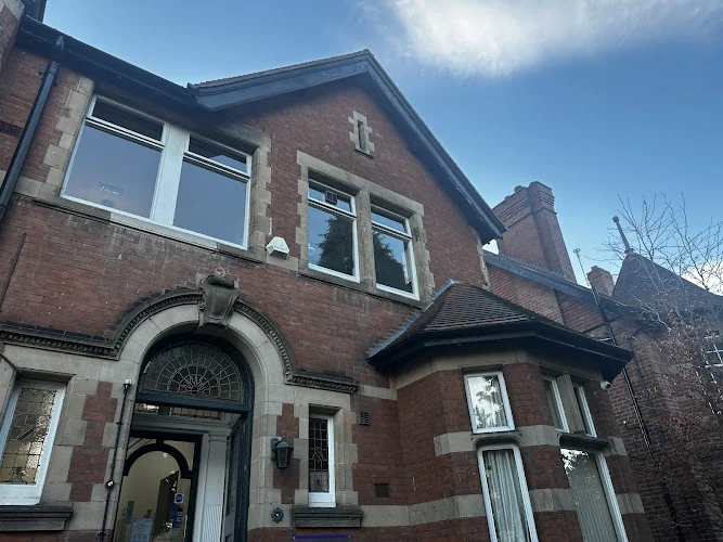 Larcholme Dental Practice - Dentist in Wolverhampton