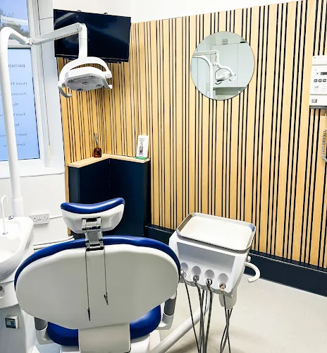 Bromborough Dental Practice - Dental clinic in Wirral