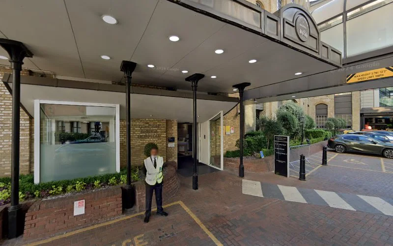 Dr Haers - Dentist in London