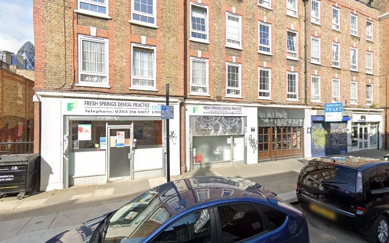 Fresh Springs Dental Practice - Dental clinic in London