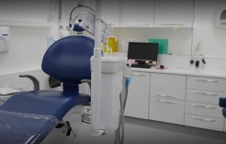 Metro Orthodontics - Dentist in London