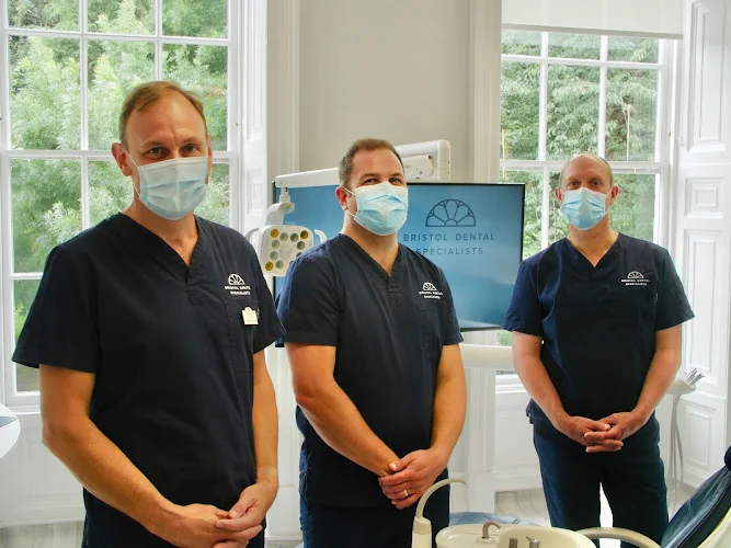 Bristol Dental Specialists - Dental Implants & Cosmetic Dentistry in Bristol - Dentist in Bristol