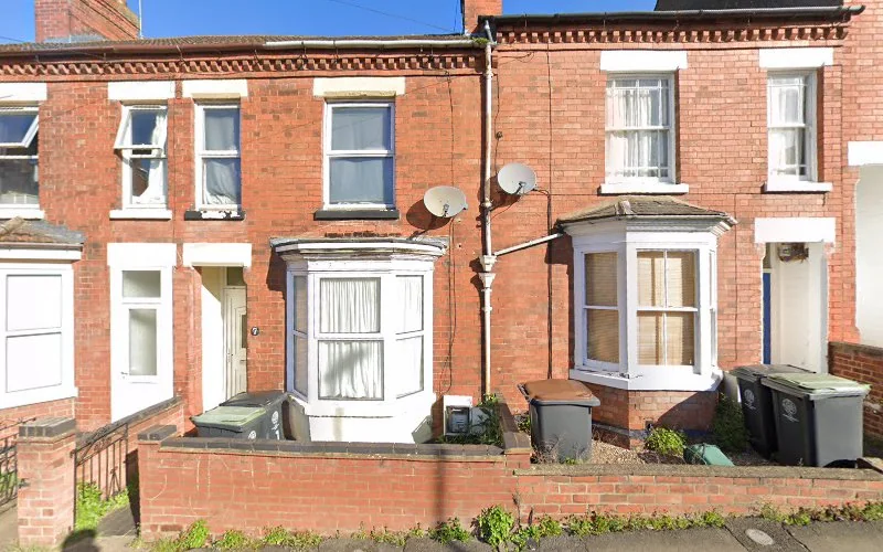 Dr V Shah - Saving Smiles - Dentist in Rushden