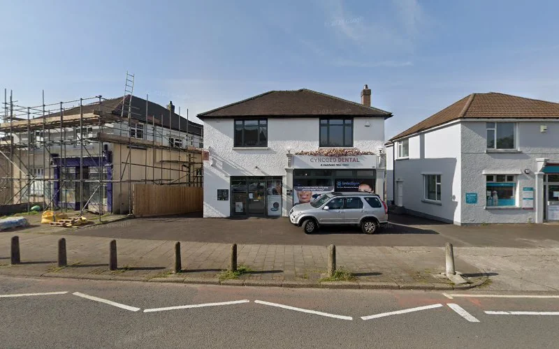 dr zena invisalign com - Dentist in Cardiff