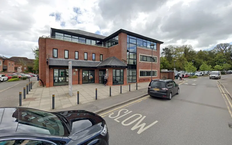 ADP Dental Co - Dental clinic in Dorking