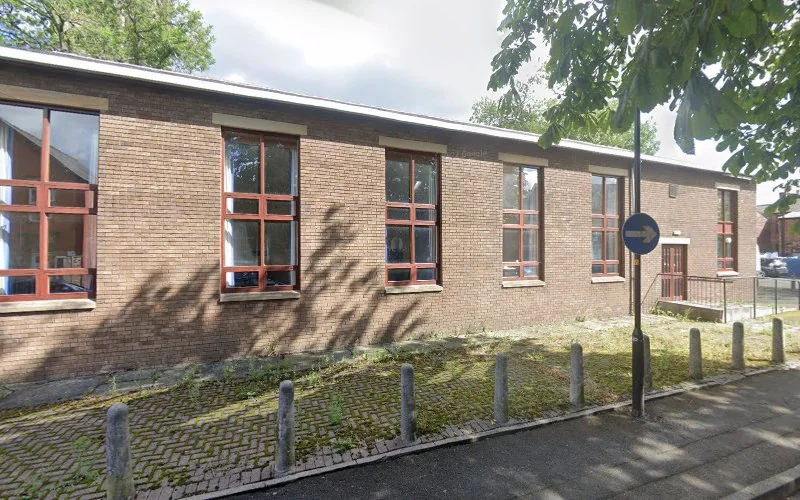 Dr T Dadswell - St Georges Dental Practice - Dental clinic in Chorley