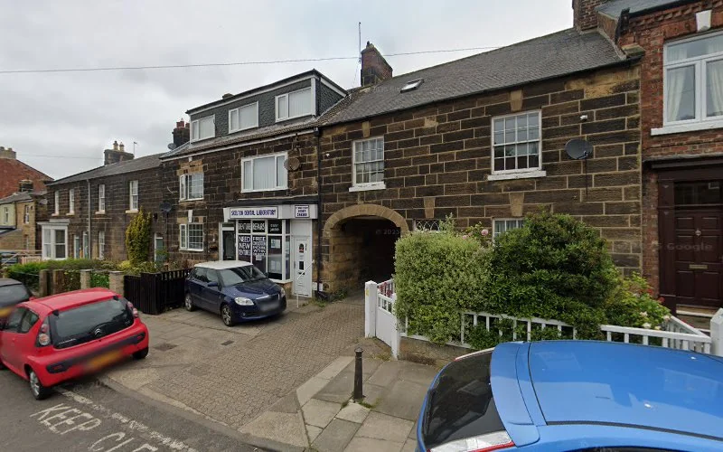 D & L Dental - Dental clinic in Saltburn-by-the-Sea