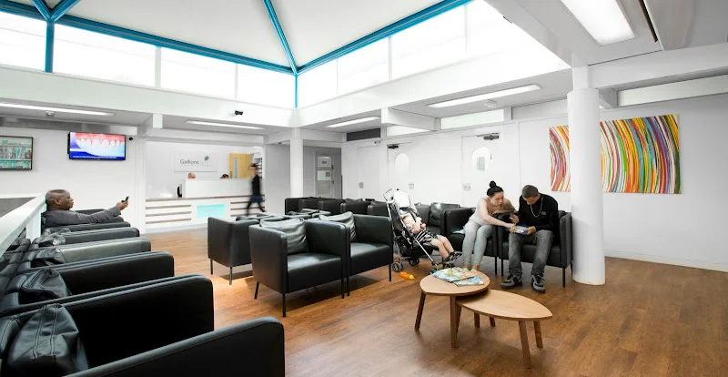 Gallions Reach Dental Clinic - Dental clinic in London