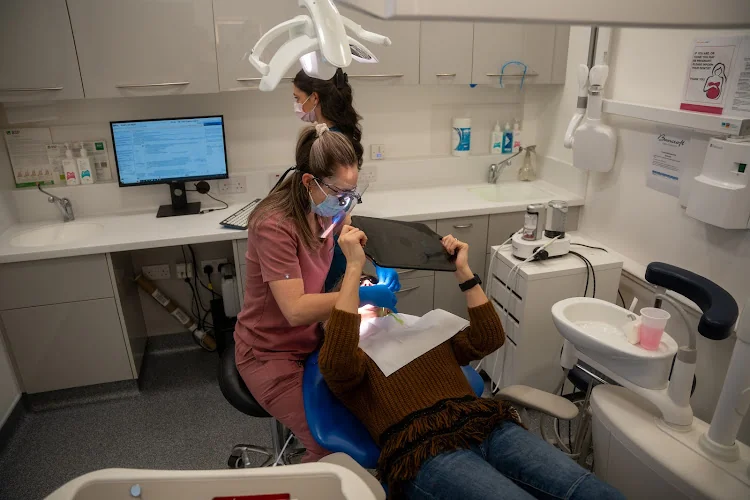 Bancroft Dentistry - Dental clinic in Hitchin