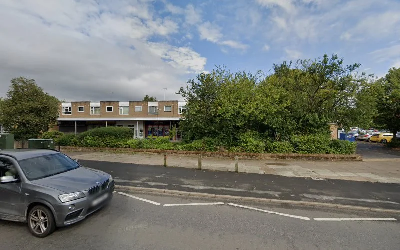 Mr Thiara - Mr Ps Thiara - Dentist in Leamington Spa