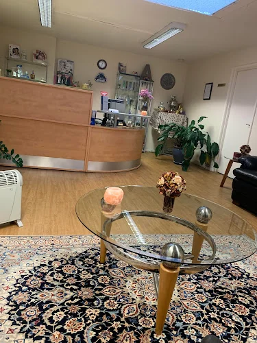 Broad Smiles - Dental clinic in Banbury