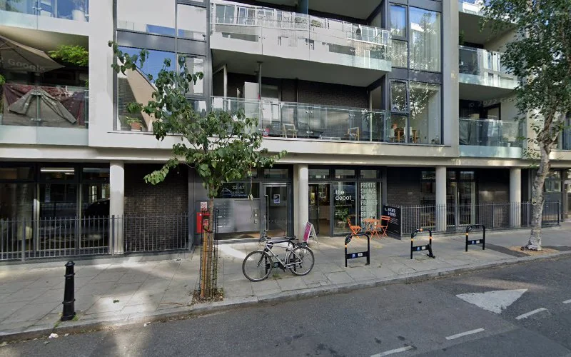 Cosmetic Tooth - Dental clinic in London