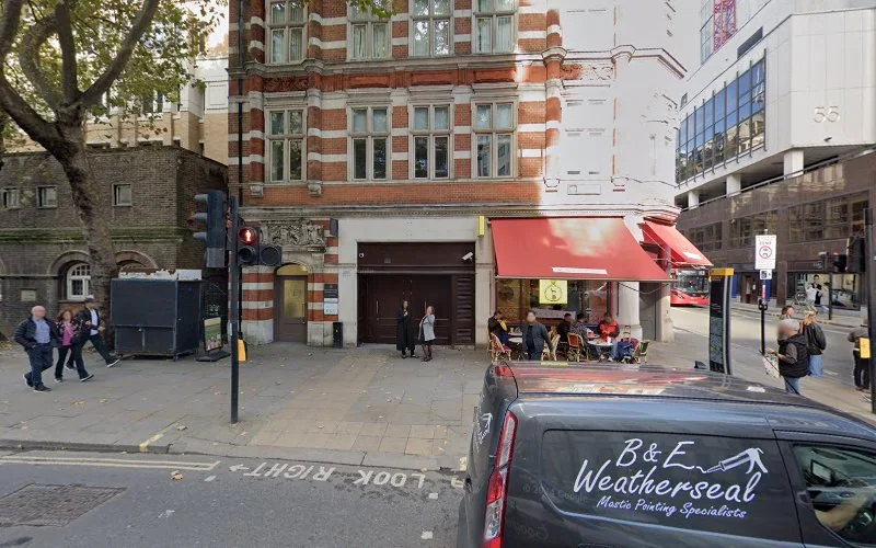 KP Dental - Cosmetic dentist in London