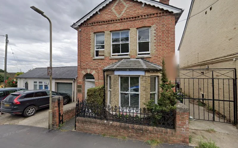 Peers Catherine Ann - Dentist in Oxford