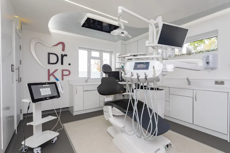 Love Teeth Dental - Sutton - Dentist in Sutton