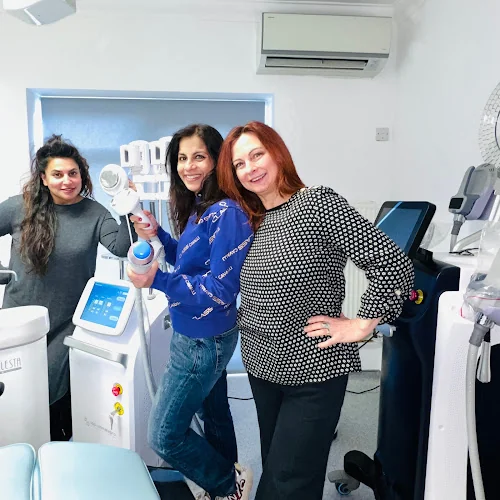 Ikigai Smiles Edgware | Private Dentist | Invisalign | Orthodontist - Cosmetic dentist in Edgware