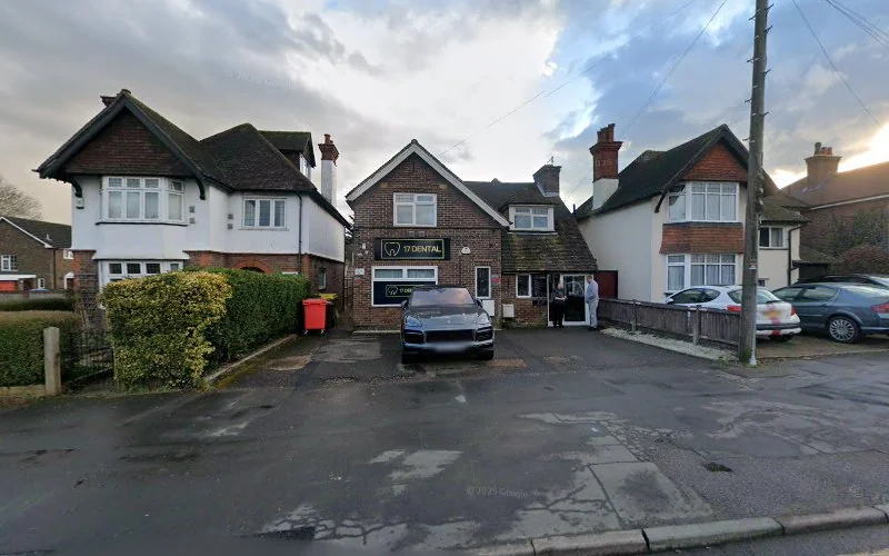 17 Dental - Dentist in Guildford