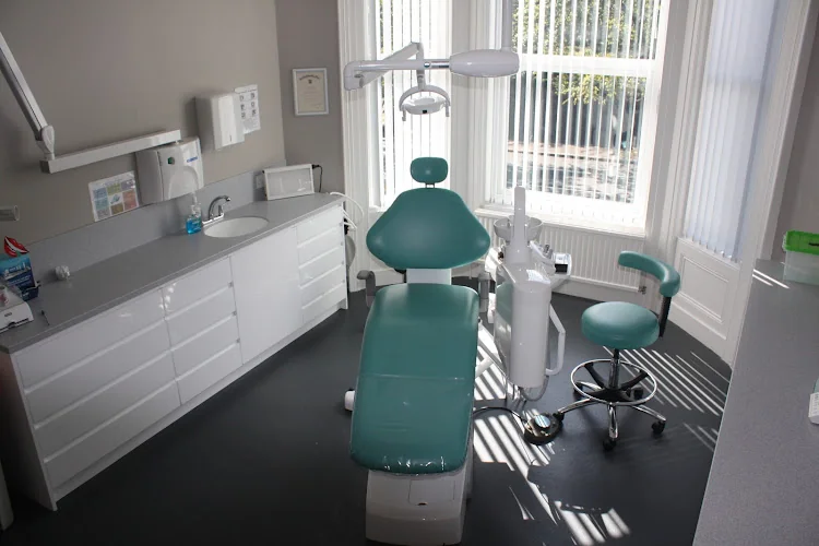 Antrim Road Dental Clinic - Dentist in Belfast