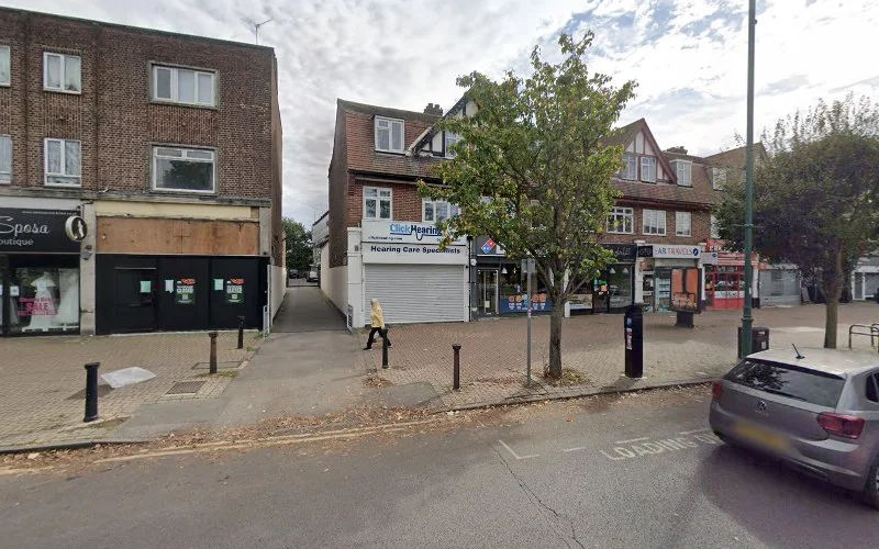 White Clinic Teeth Whitening in Upminster - Teeth whitening service in Upminster