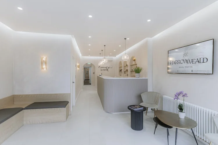 Harrow Weald Dental Practice - Best Private Dentist for Dental Implants & Invisalign - Dentist in Harrow