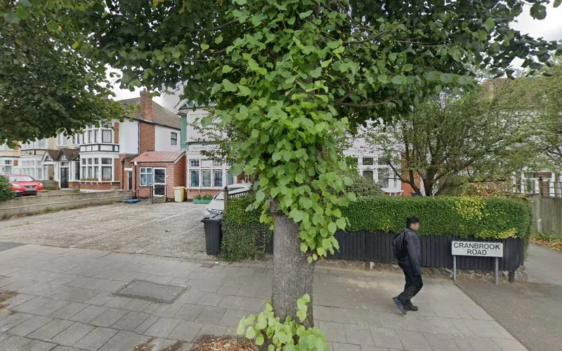 Mody H S - Dental clinic in Ilford