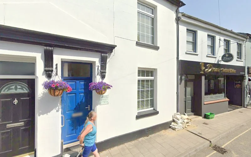 Mr Evans - Mill Street Dental Practice - Dental clinic in Kingsbridge