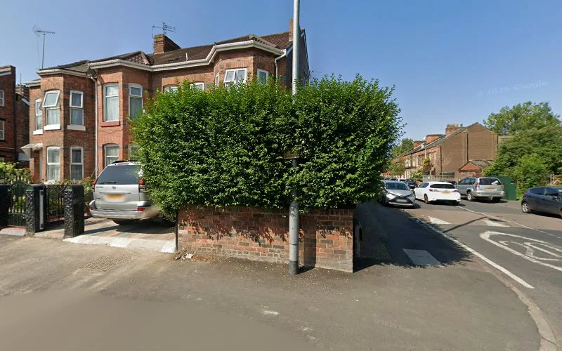 Slade Lane Dental Practice - Dentist in Manchester