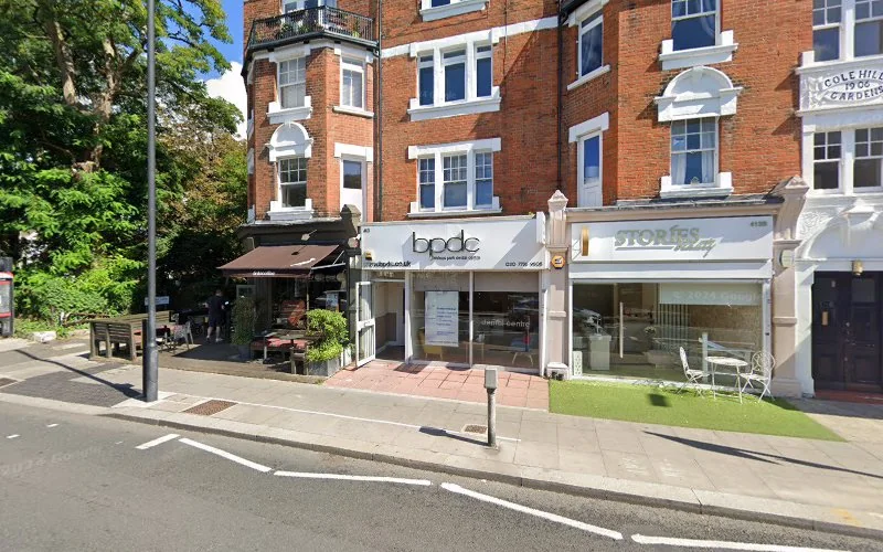 Bishops Park Dental Centre - Dental clinic in London