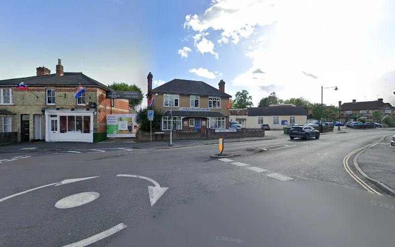 Dr J Laks - Dentist in Bagshot