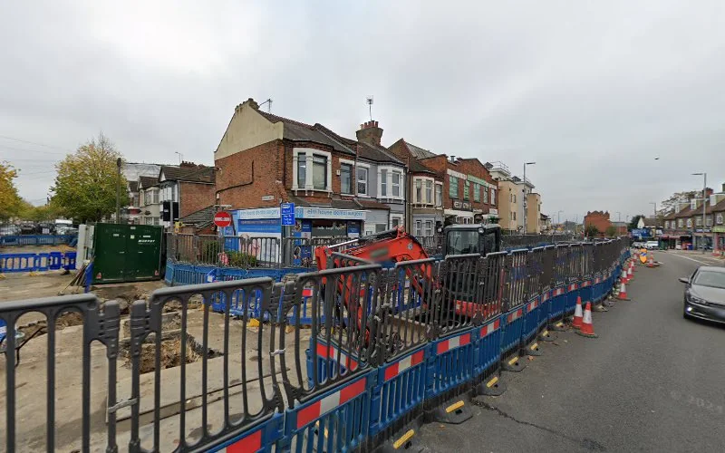 Elm House Dental Surgery - Dental clinic in London