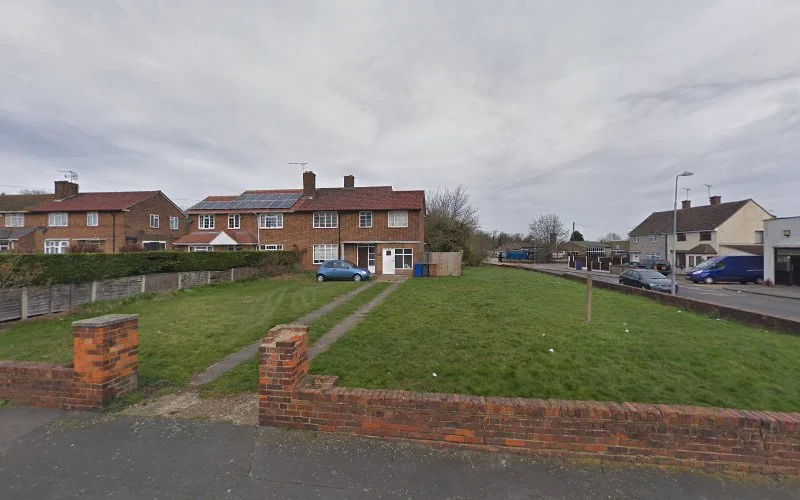 Mr O O Awolola - Humber Avenue Dental Surgery - Dental clinic in South Ockendon