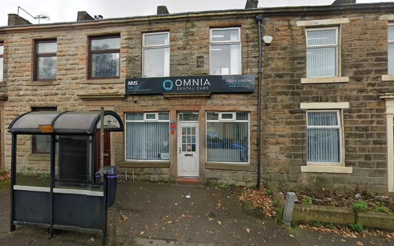 Omnia Dental Care (Baxenden Dental Practice) - Dental clinic in Accrington