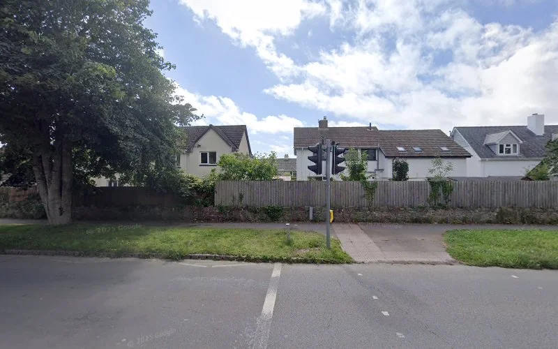 Murgelas T - Dental clinic in Braunton