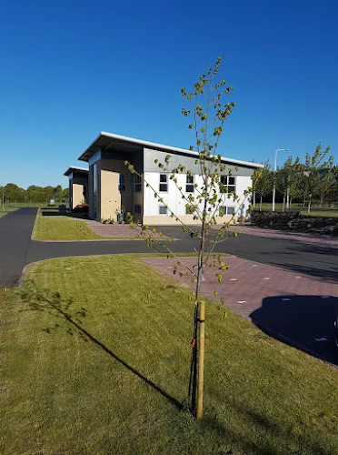 The Linden Tree Dental Lounge - Dental clinic in Dunfermline